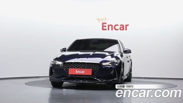 Genesis G70 2019 — Photo 18/32