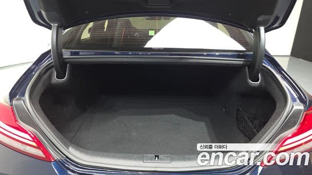 Genesis G70 2019 — Photo 29/32