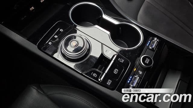 Kia K5 2020 — фото 9 из 20