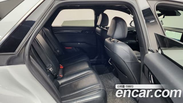 Hyundai Grandeur 2023 — фото 11 из 20