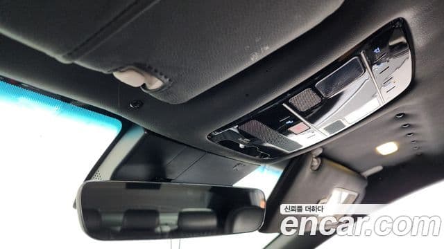 Hyundai Grandeur Hybrid 2023 — Photo 4/36