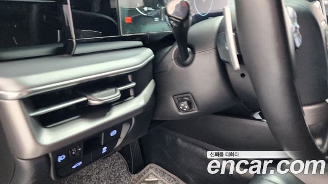 Hyundai Grandeur Hybrid 2023 — Photo 3/36
