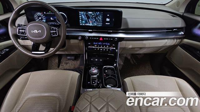 Kia Carnival 2023 — фото 7 из 20