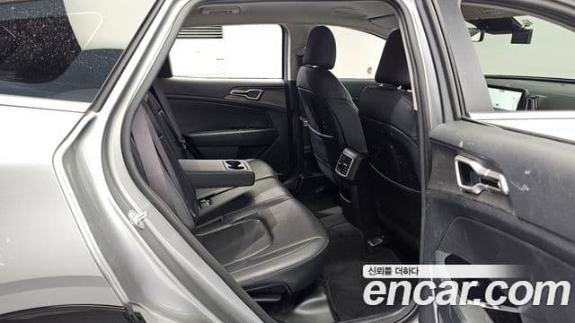 Kia Sportage 2022 — Photo 6/30