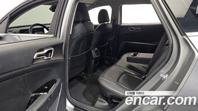 Kia Sportage 2022 — Photo 2/30