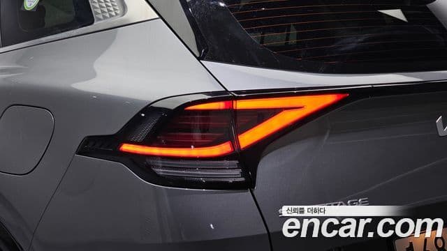Kia Sportage 2022 — Photo 28/30