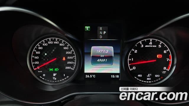 Mercedes-Benz C-Class 2018 — Şəkil 8/20