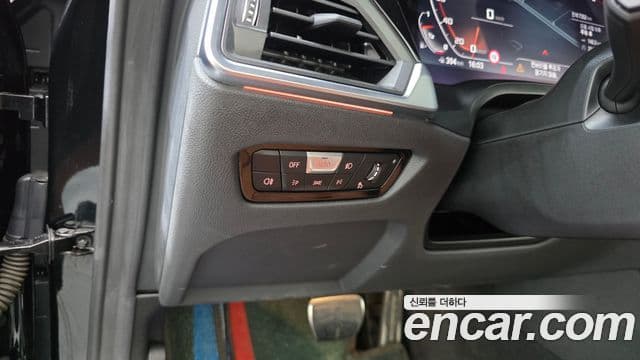 BMW 4 Series 2022 — фото 14 из 20