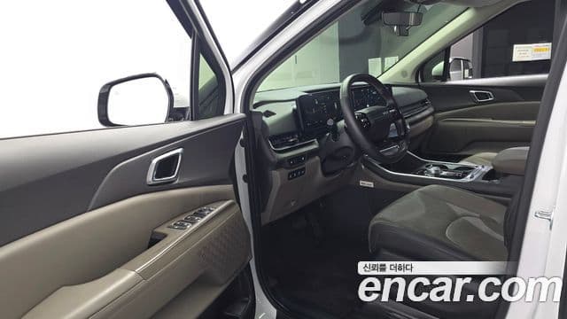 Kia Carnival 2025 — ფოტო 10/20