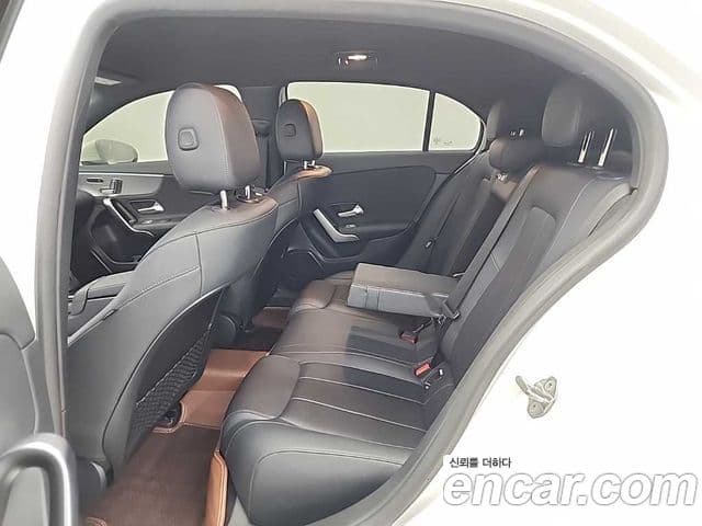 Mercedes-Benz A-Class 2023 — фото 11 из 20