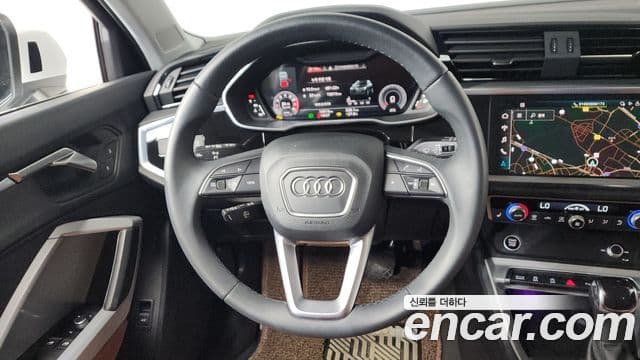 Audi Q3 2025 — Şəkil 25/34