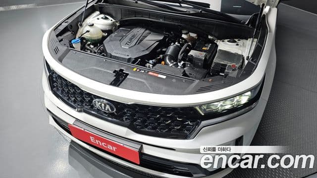 Kia Sorento 2020 — Фото 6/20