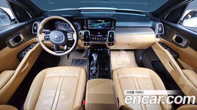 Kia Sorento 2020 — Фото 7/20