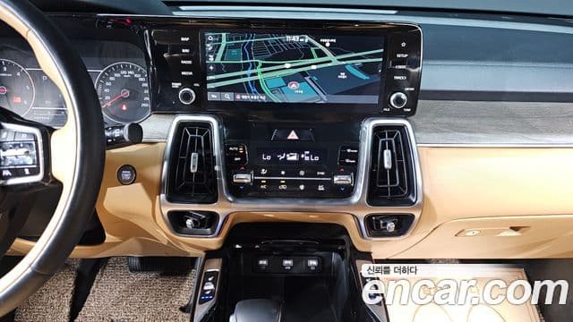 Kia Sorento 2020 — Фото 13/20