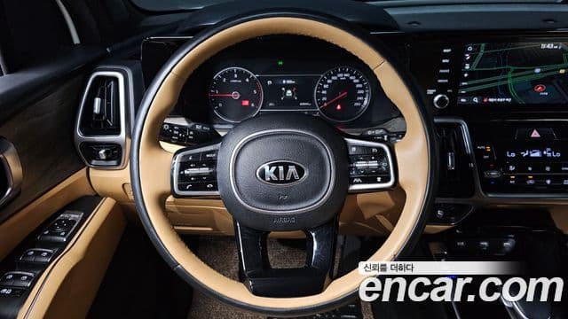 Kia Sorento 2020 — Фото 14/20