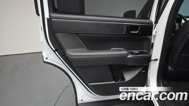 Hyundai Santa Fe 2024 — Photo 24/37