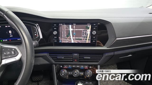 Volkswagen Jetta 2022 — фото 14 из 20
