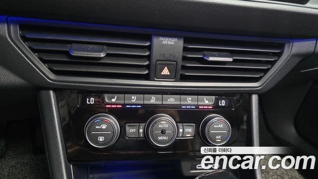Volkswagen Jetta 2022 — фото 17 из 20