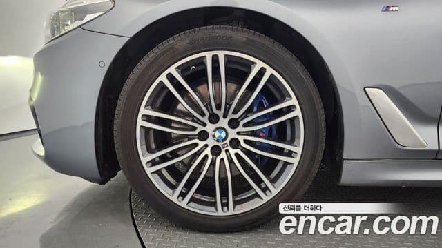 BMW 5 Series 2019 — Şəkil 5/20