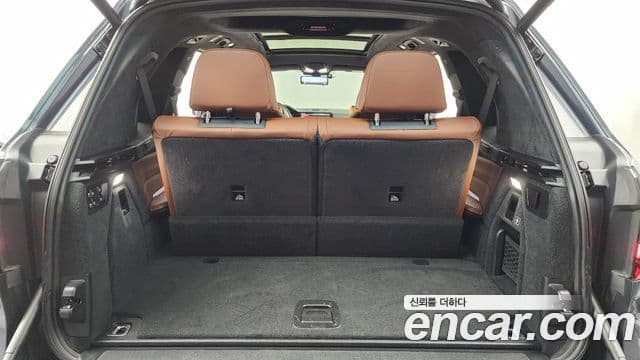 BMW X7 2020 — Photo 8/20