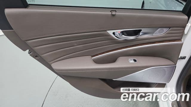 Kia The K9 2019 — Photo 15/33