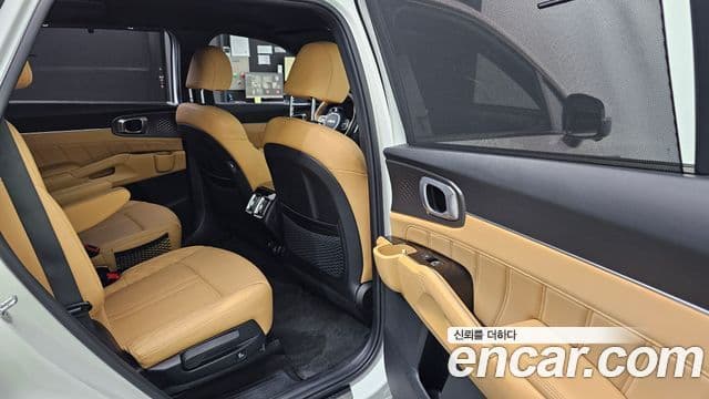 Kia Sorento 2022 — Şəkil 11/20