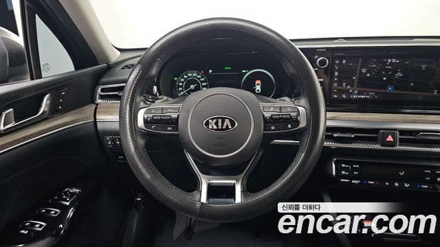 Kia K5 2020 — Şəkil 13/20