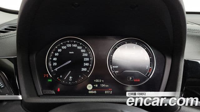 BMW X1 2022 — ფოტო 7/20