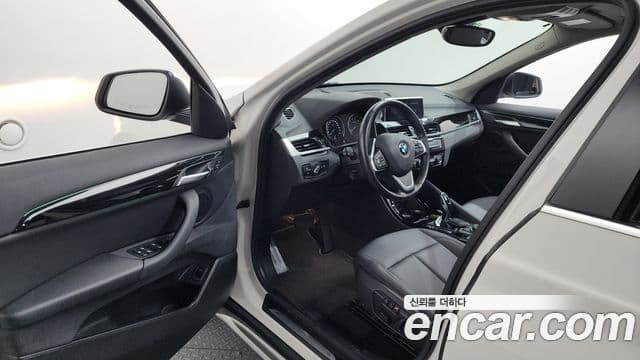 BMW X1 2022 — фото 9 из 20