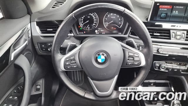 BMW X1 2022 — ფოტო 13/20