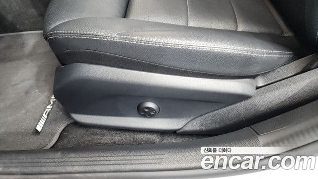 Mercedes-Benz C-Class 2021 — Şəkil 33/34