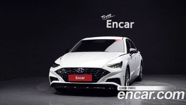 Hyundai Sonata 2021 — ფოტო 3/20