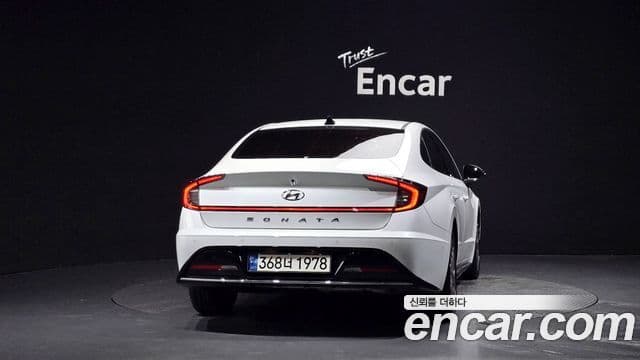 Hyundai Sonata 2021 — фото 4 из 20