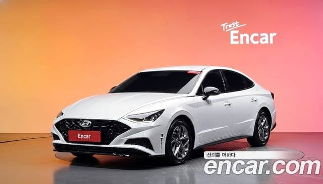 Hyundai Sonata 2021 — ფოტო 1/20