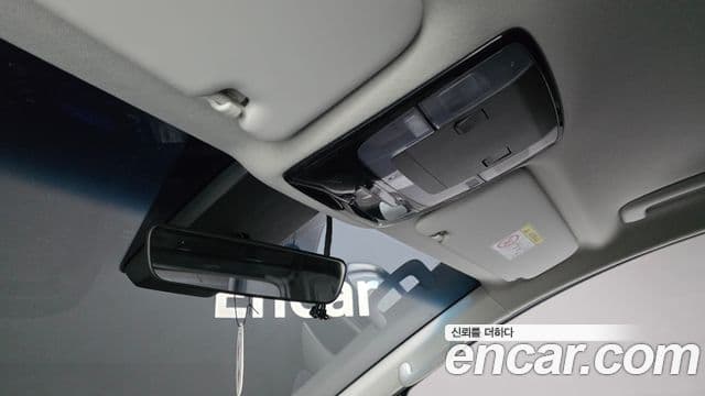 Hyundai Staria 2022 — ფოტო 20/20