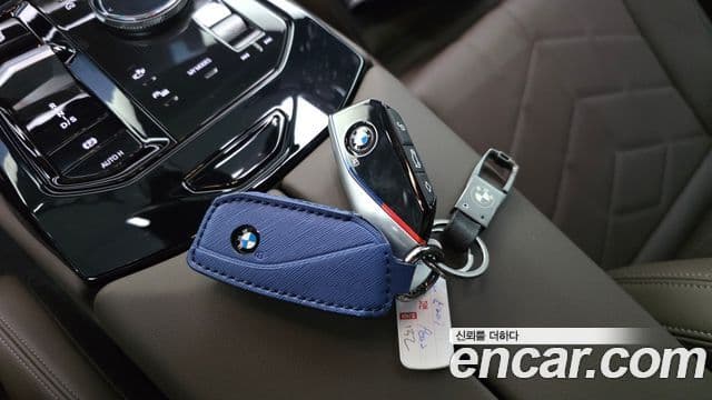 BMW 5 Series 2024 — Фото 17/20