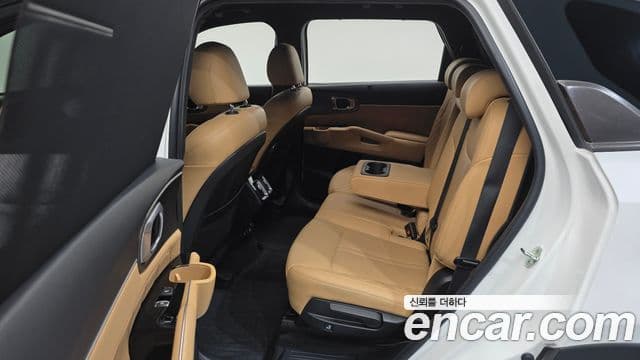 Kia Sorento 2022 — Şəkil 12/20