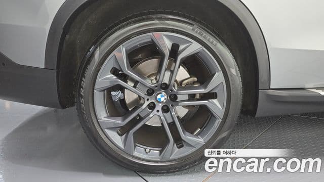 BMW X5 2023 — Şəkil 25/31