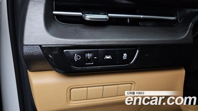 Kia Carnival 2023 — Şəkil 14/20