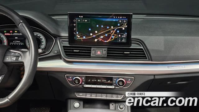 Audi Q5 2022 — фото 14 из 20