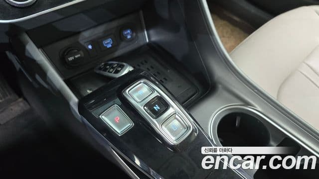 Hyundai Sonata 2022 — ფოტო 9/20
