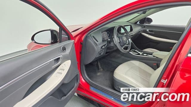 Hyundai Sonata 2022 — ფოტო 10/20