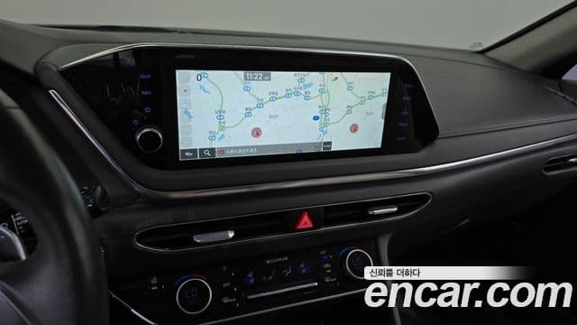 Hyundai Sonata 2022 — ფოტო 12/20