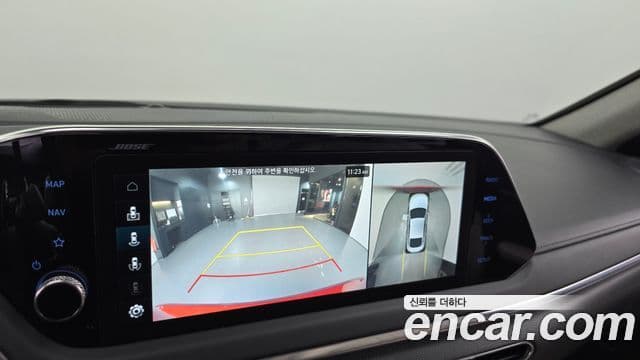 Hyundai Sonata 2022 — ფოტო 14/20