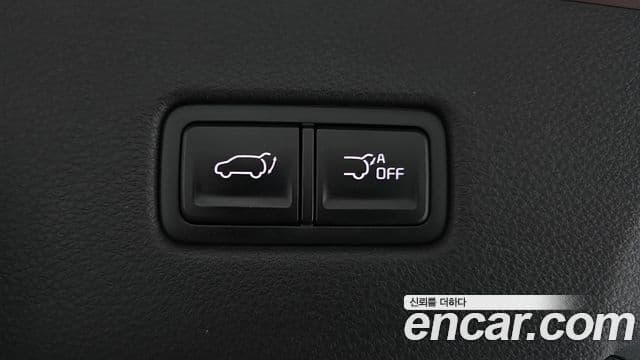 Kia Carnival 2020 — Фото 19/20