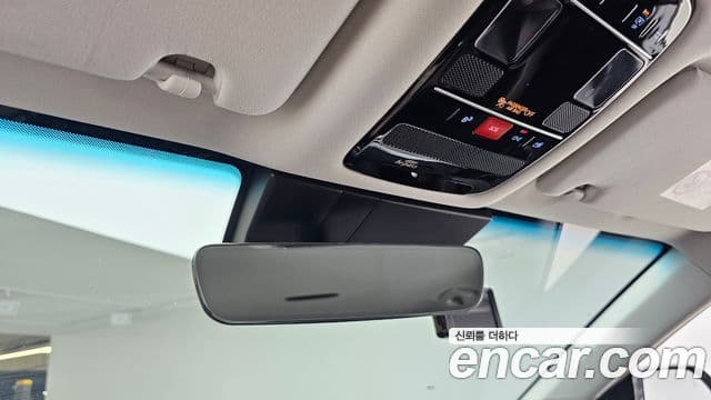 Hyundai Grandeur 2023 — Şəkil 18/20