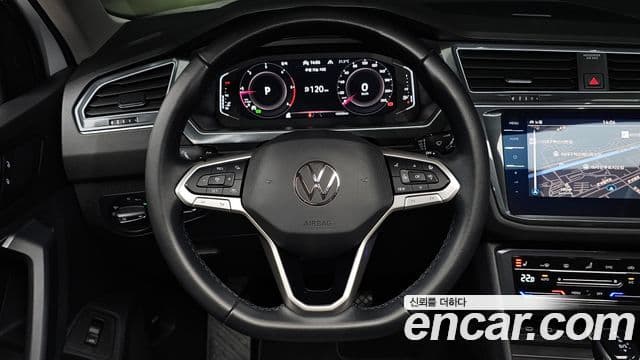 Volkswagen Tiguan 2022 — фото 12 из 20
