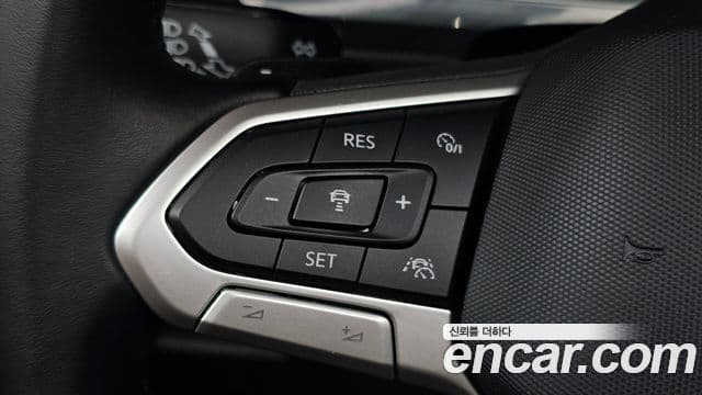 Volkswagen Tiguan 2022 — Şəkil 13/20