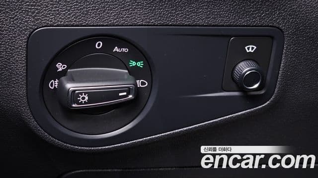 Volkswagen Tiguan 2022 — фото 14 из 20