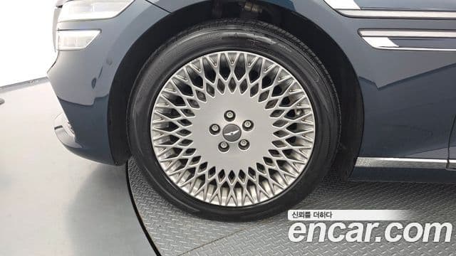 Genesis Electrified G80 2021 — ფოტო 5/20